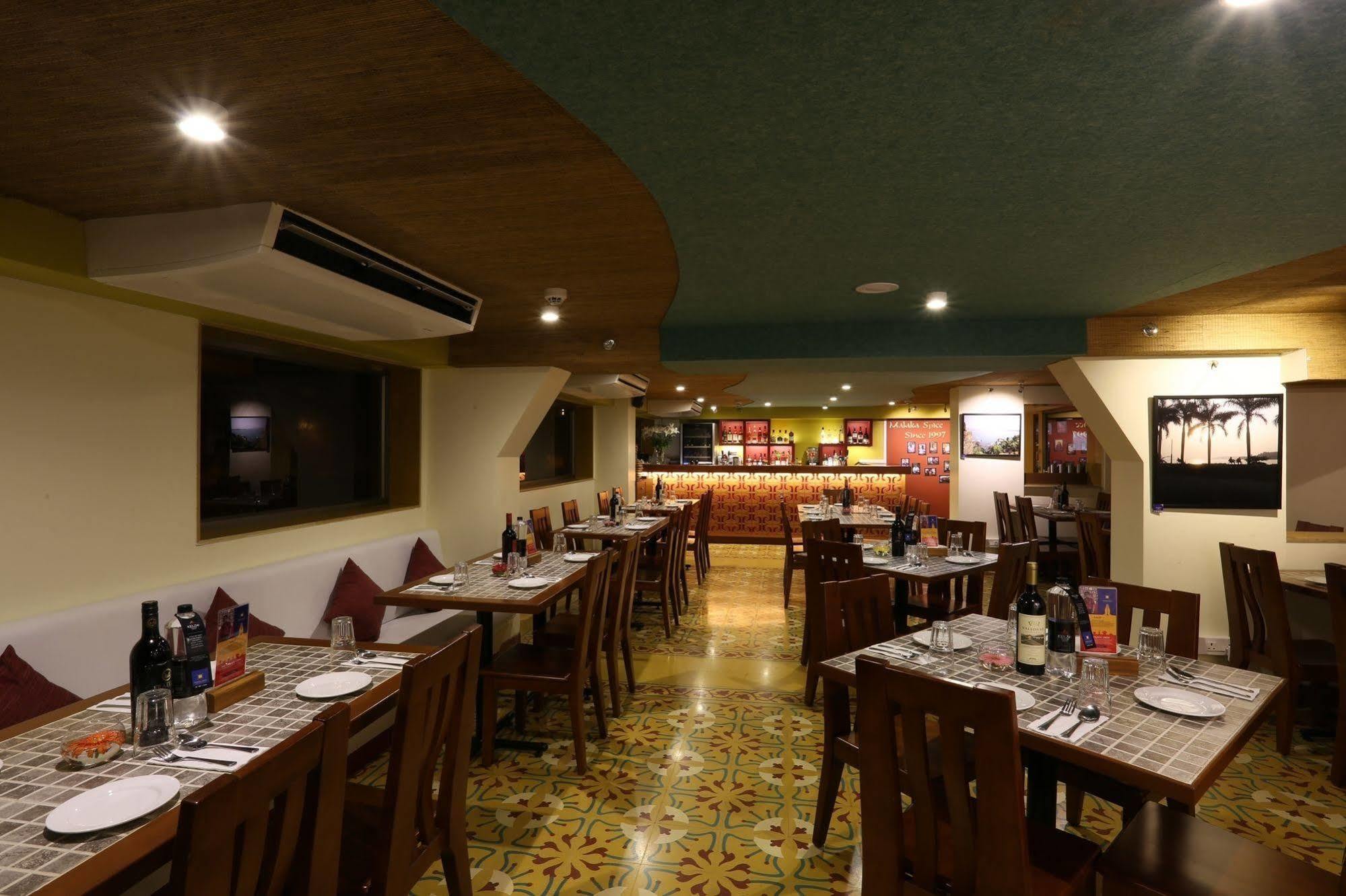Grande Delmon Hotel Pangim Exterior foto